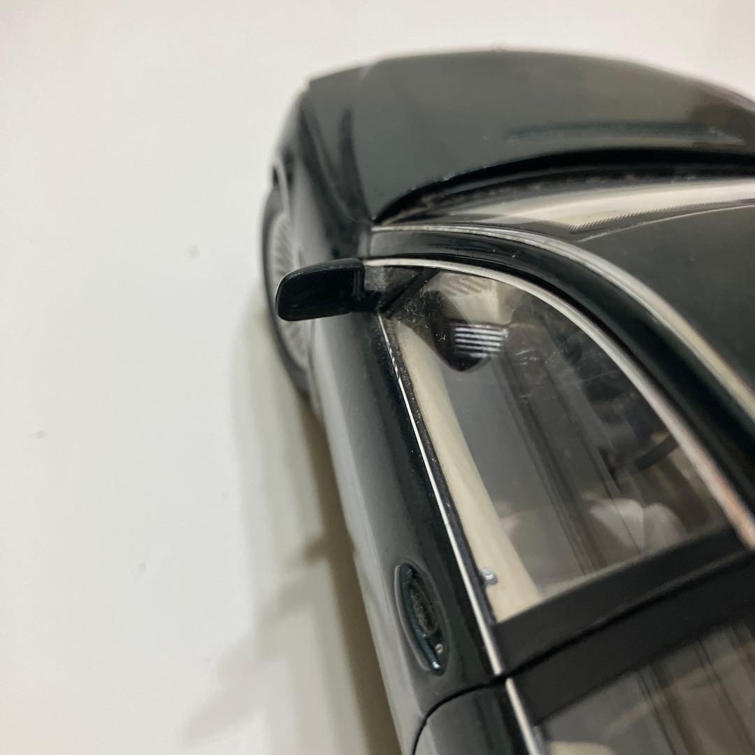 【非売品】 7シリーズ　1／18ダイキャストミニカー