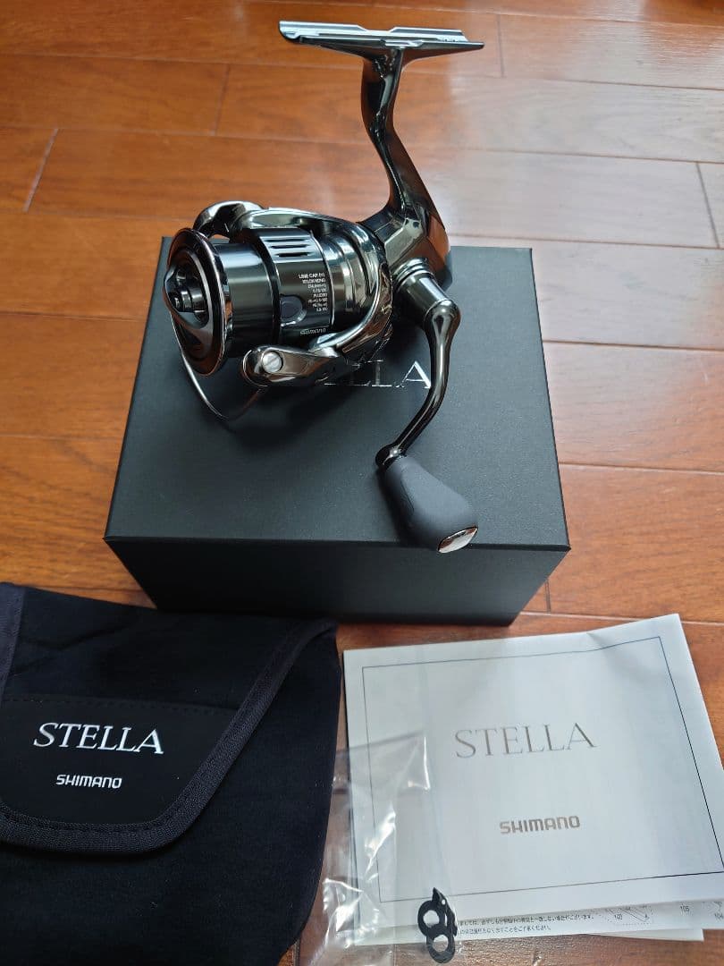 リール SHIMANO. 22STELLA .C2500SXG