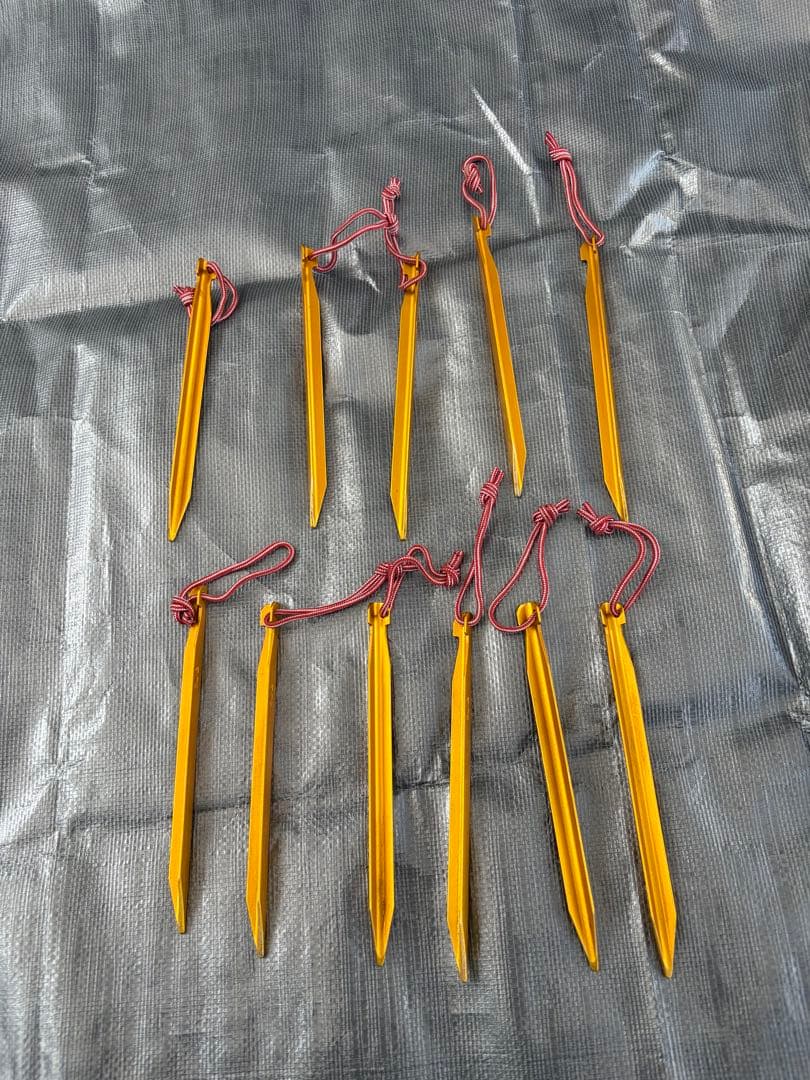 正規品　ヒルバーグ　ウナ　サンドカラー　純正フットプリント付き