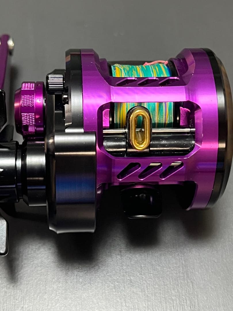 DAIWA鏡牙100SH 太刀魚ジギング用リール（右巻き）