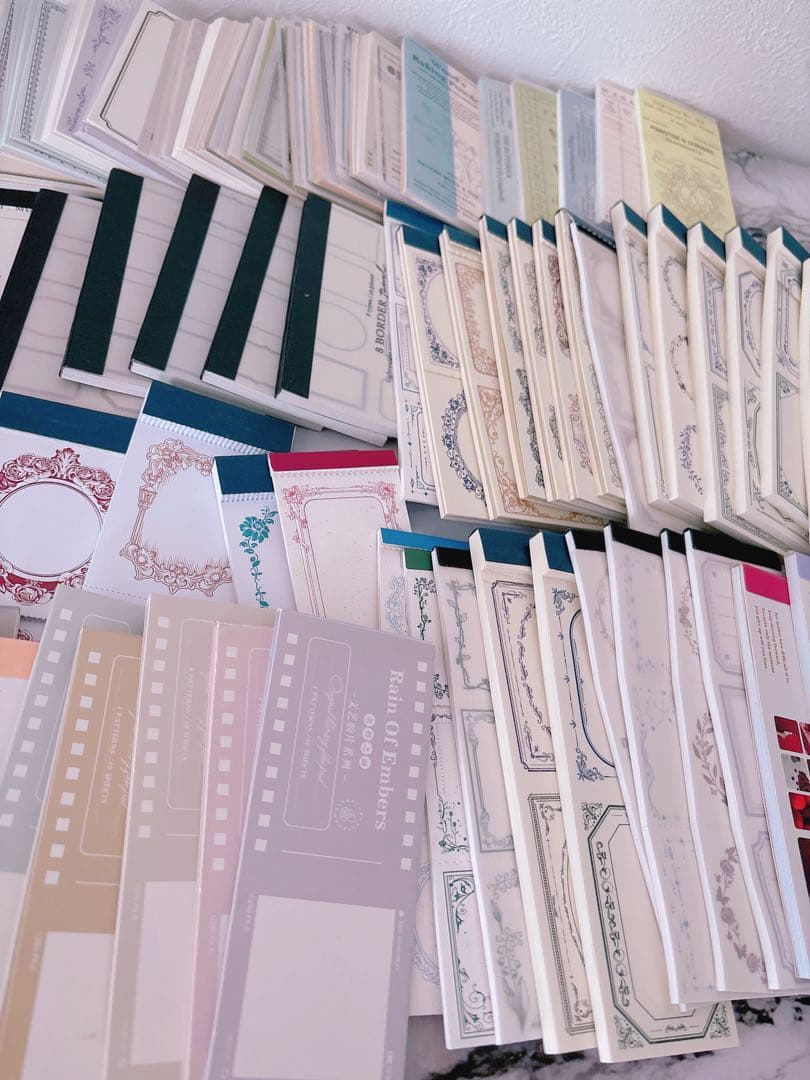 【80サイズ】コラージュ素材　紙モノ　デザインペーパー　まとめ売り♡①