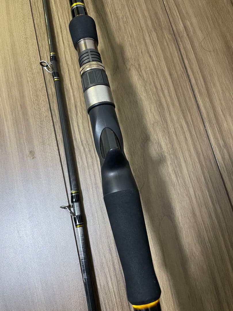 Major Craft クロステージ　CRX-682HH/B シーバスロッド