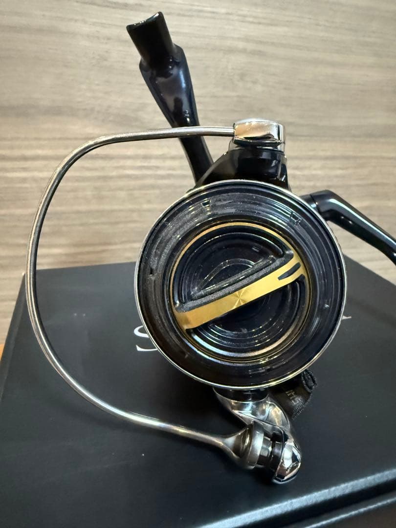 megabass52ほぼ未使用品　19ステラsw800hg