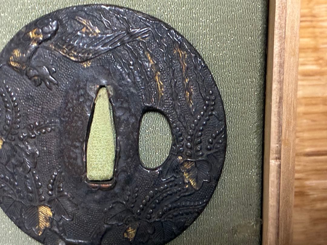 銅製 鳳凰 桐紋 象嵌 彫刻 鍔(つば) 時代物 箱入