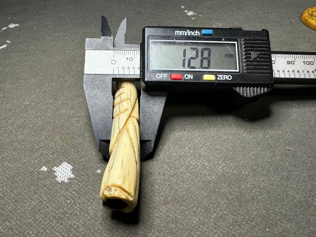 根付　天然素材　アンティーク　和彫　置物　骨董　飾り物　古美術品　 置物