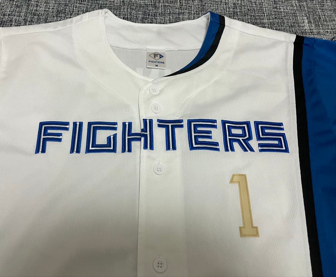 美品 未使用 SHINJO 新庄剛志 レプリカユニフォーム 送料込 Msize