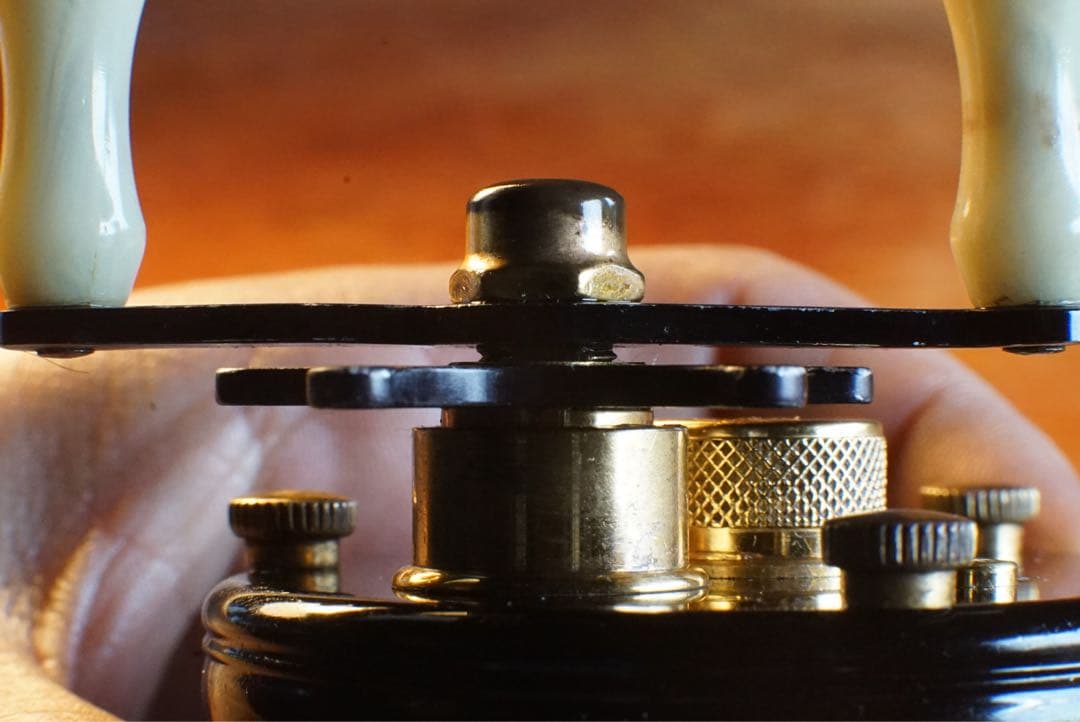 ABU アンバサダー 5000 デラックス メンテ済 フレーム修正済