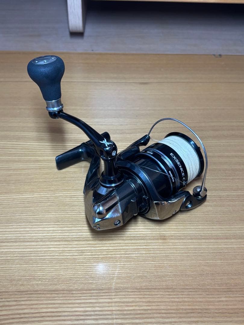 スピニングリール ブラック アルミ製