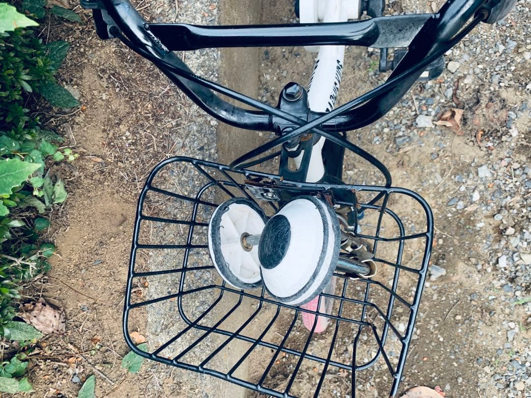 補助輪付き　14インチ　GRAPHIS KIDS14インチ 幼児用自転車