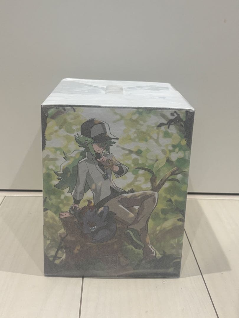 ポケモンセンター N & ゾロア　フィギュア