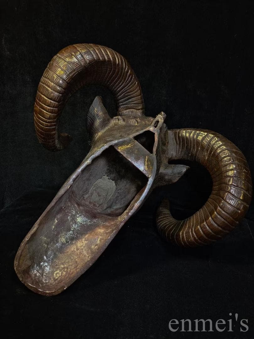 中国古美術【羊型如意】純銅 風水宝物 銅器 高浮彫 手彫り 古美味 時代物 置物