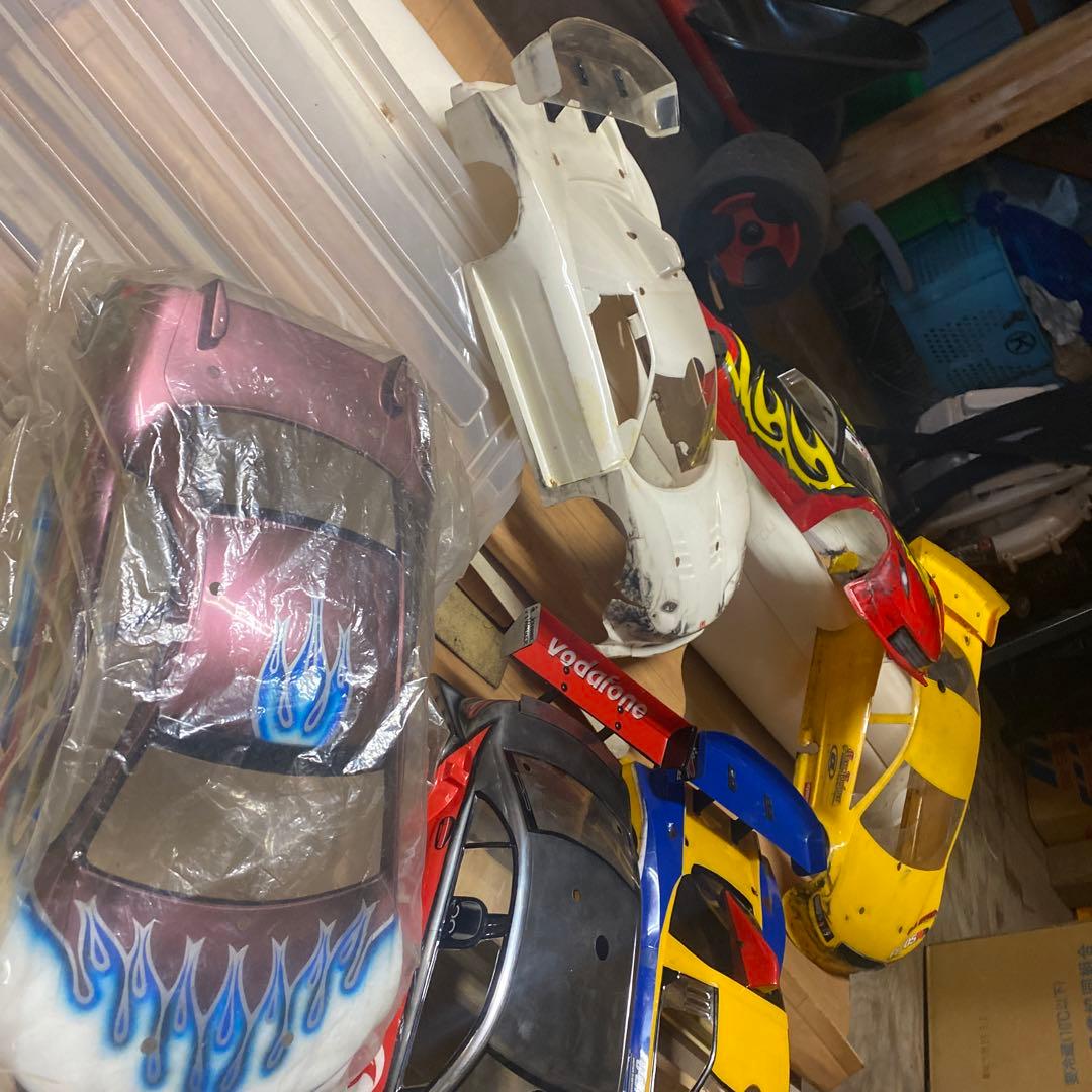 エンジンラジコンカー　　外装