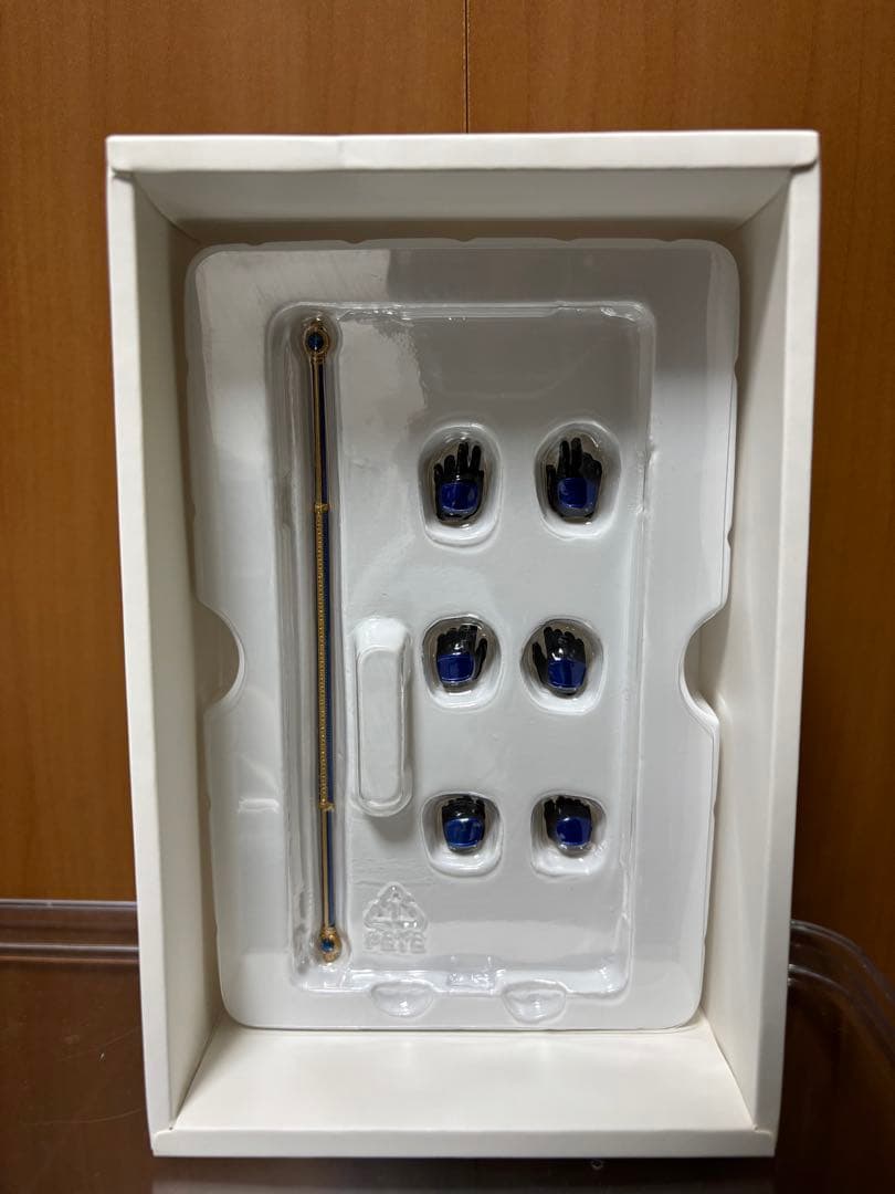 真骨彫製法　仮面ライダークウガ　ドラゴンフォーム