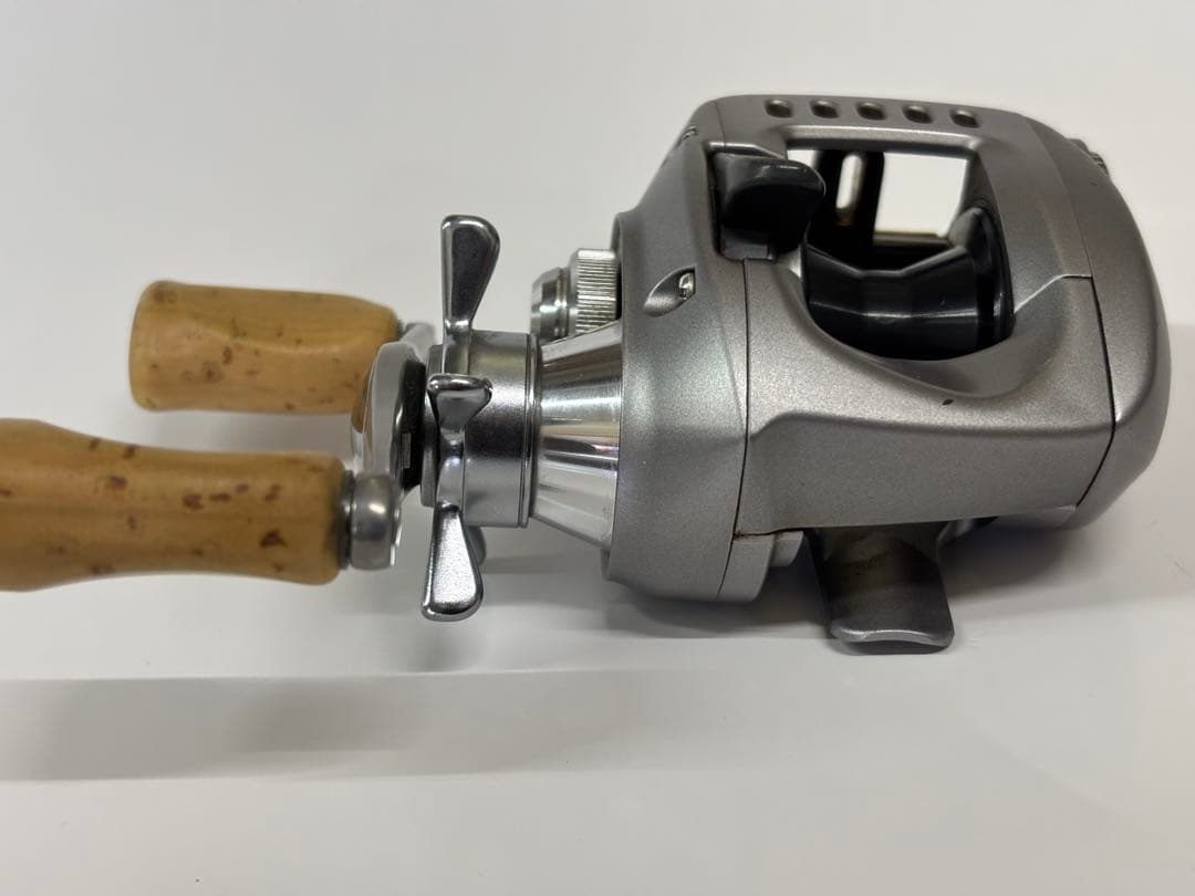 ダイワ　TD-Z 103HL ベイトリール