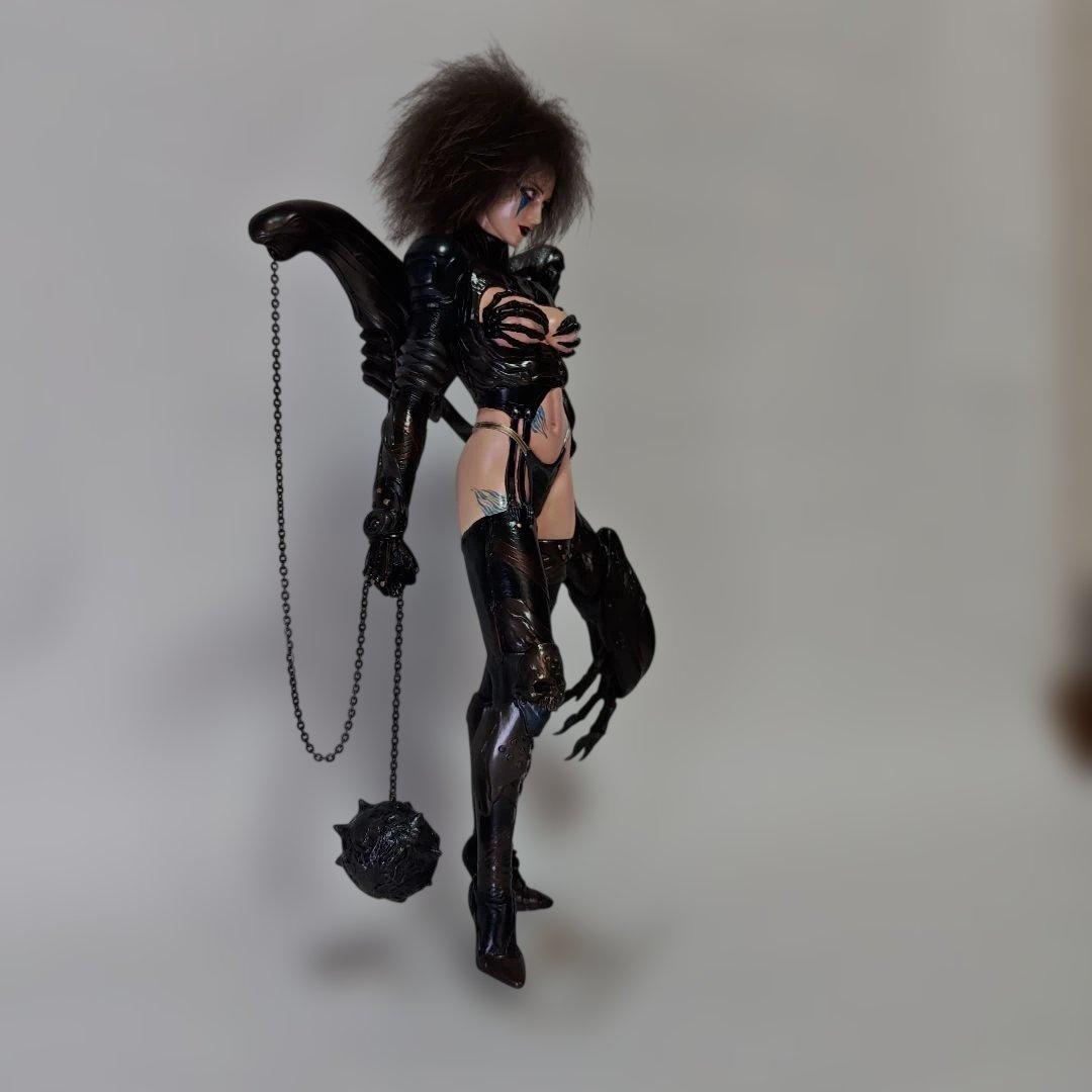 フューチャーモデルズ ニナ・ダークネス １／６スケール 完成品フィギュア