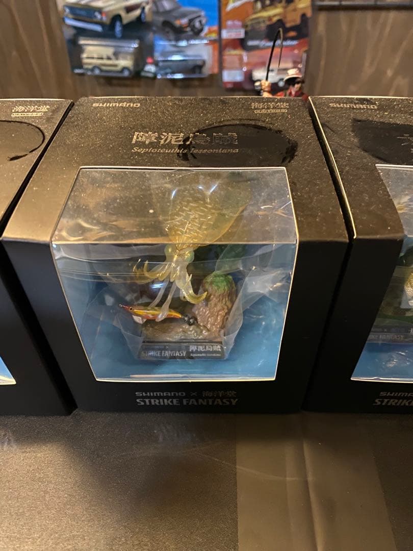 SHIMANO STRIKE FANTASY フィギュアセット