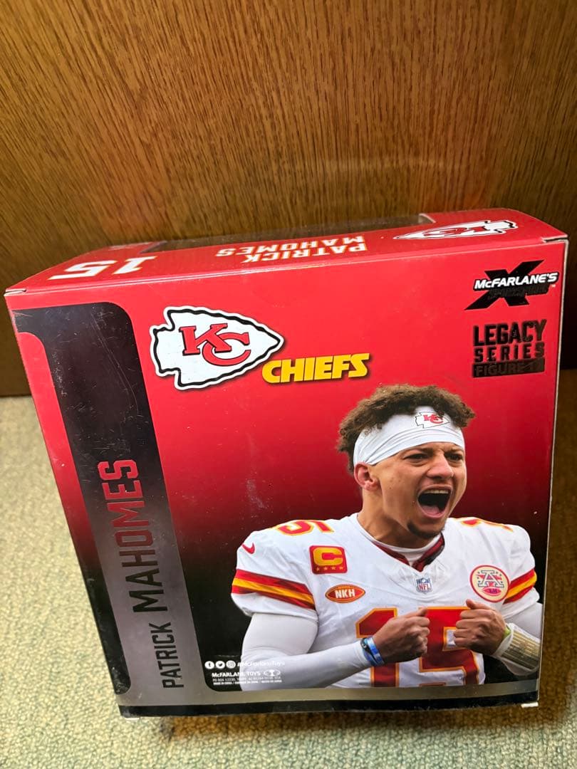 マクファーレン NFL 7インチ パトリック・マホームズ chase 赤