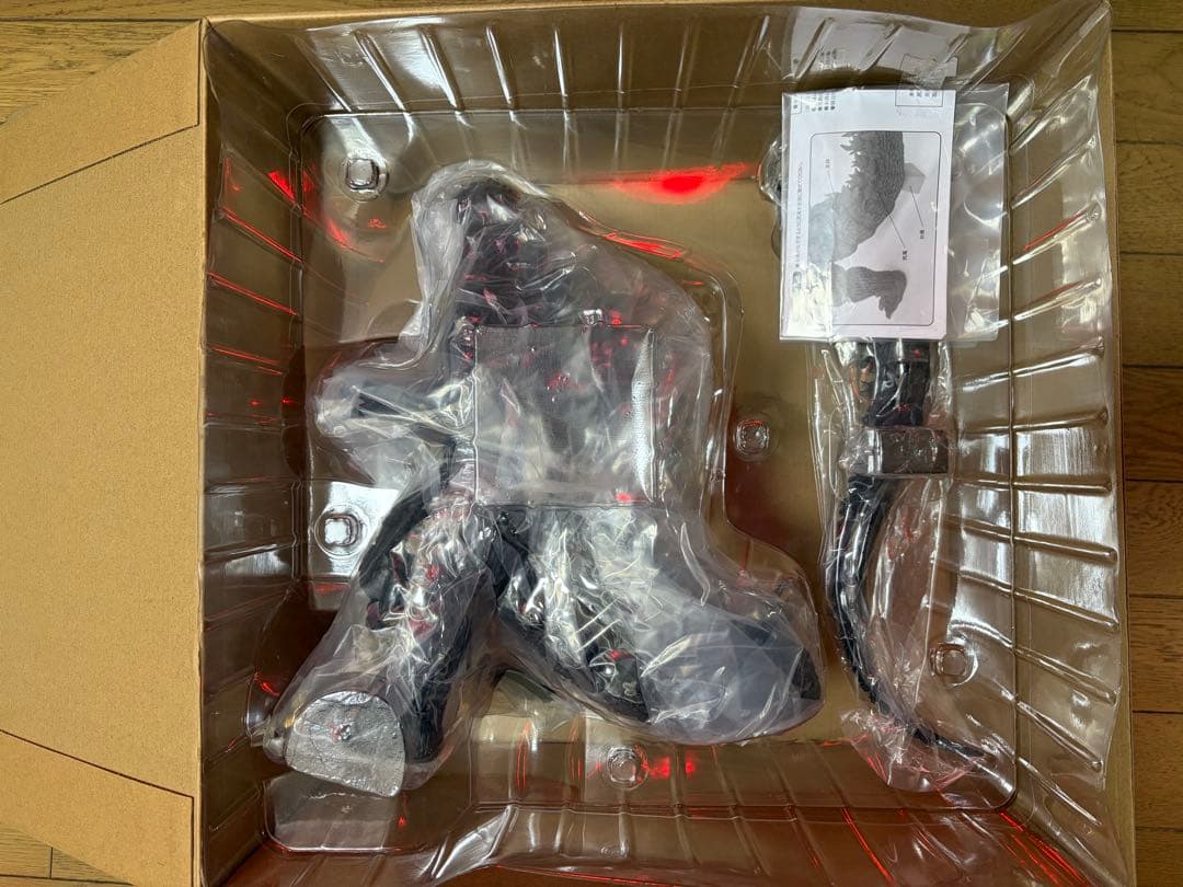 東宝30㎝シリーズ 酒井ゆうじ造形 ゴジラ（2002）嵐の中の攻防