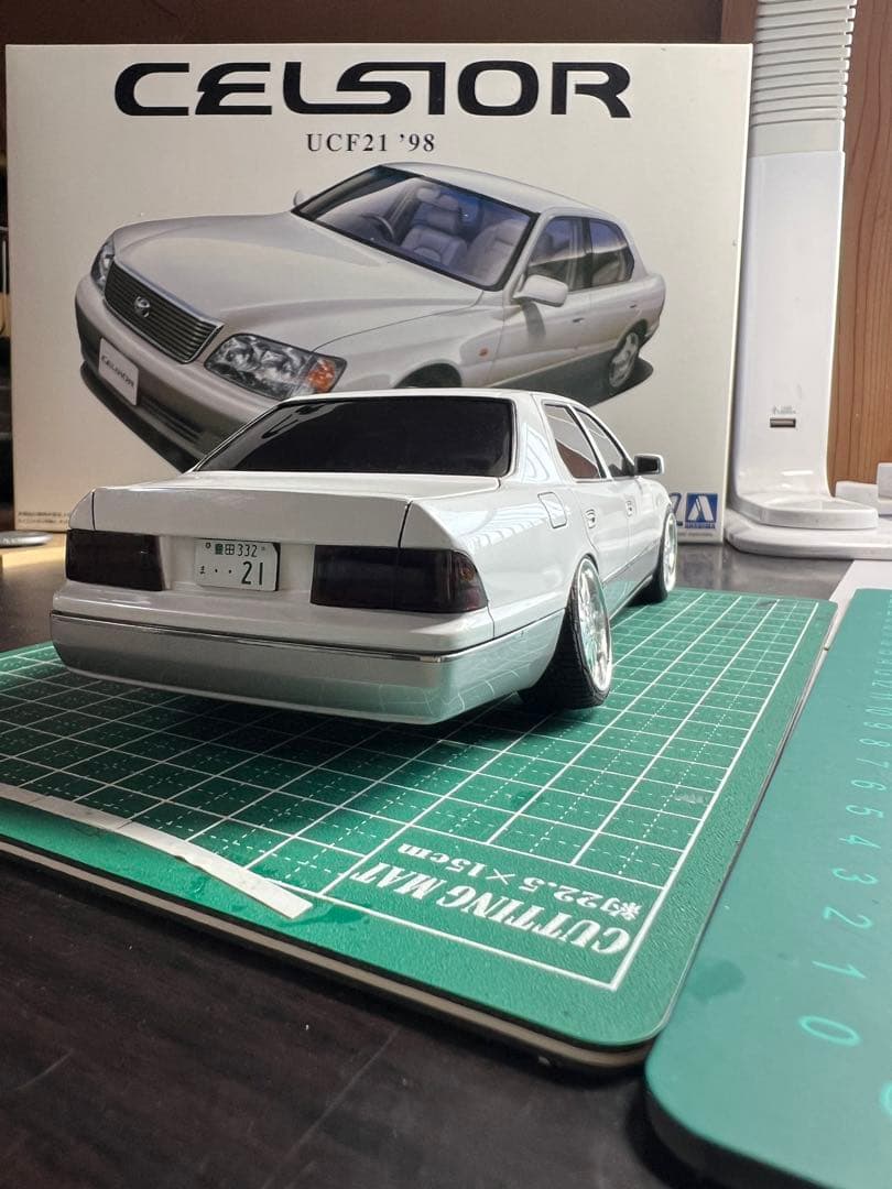 アオシマ　20セルシオ　　　　　1/24 完成品