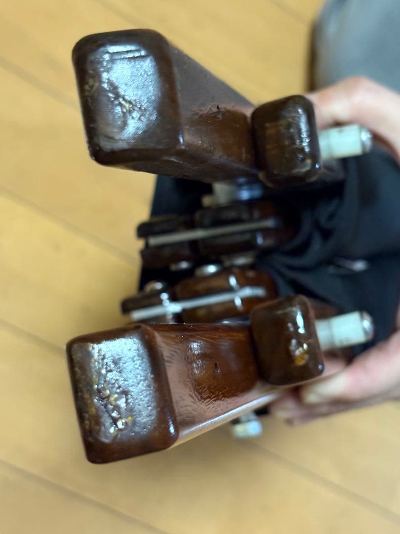 テーブル・チェア・ハンモック Kermit Wide Chair Walnut