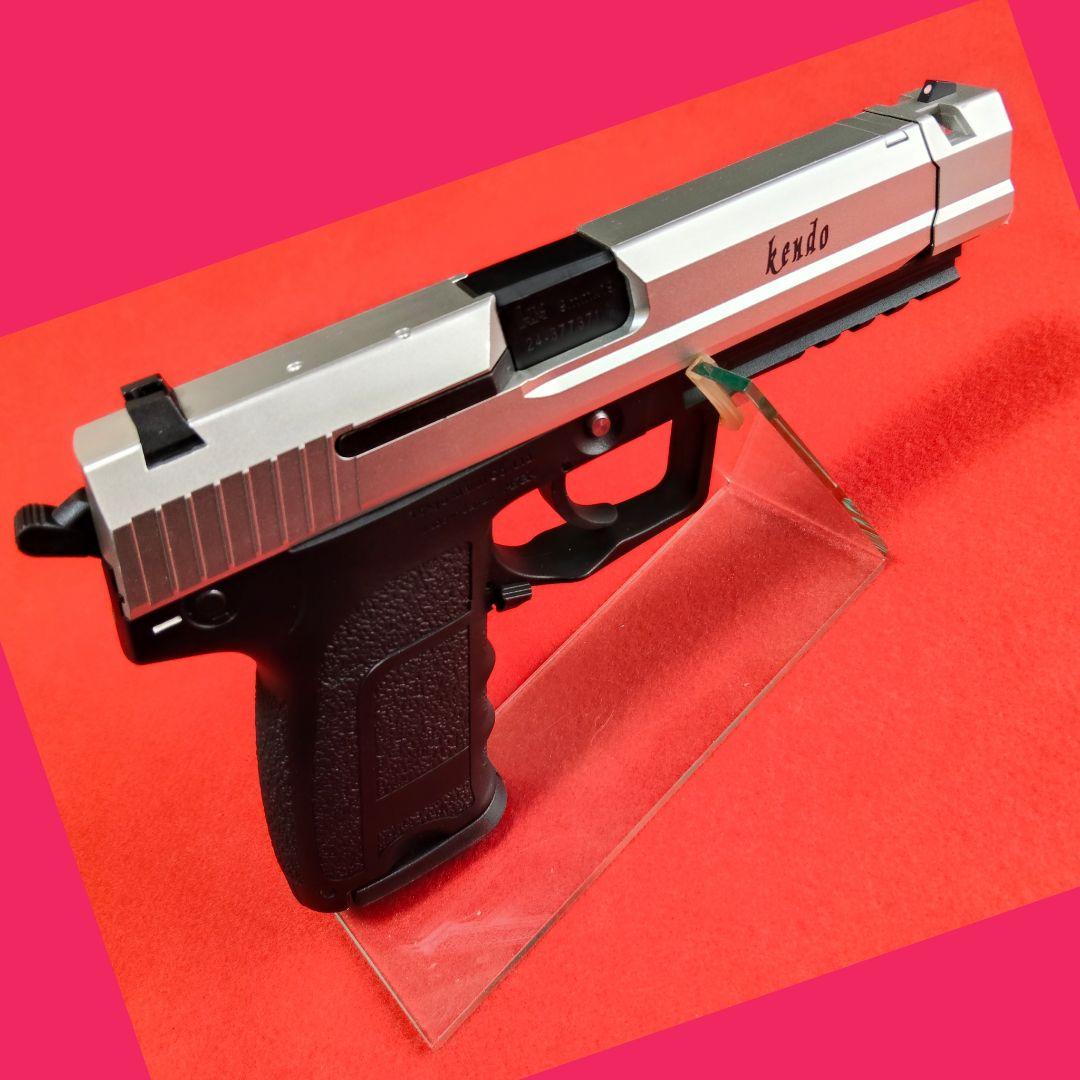 東京マルイ　バイオハザードRE:4　SG-09 R　ガスブローバック【キズ有り】