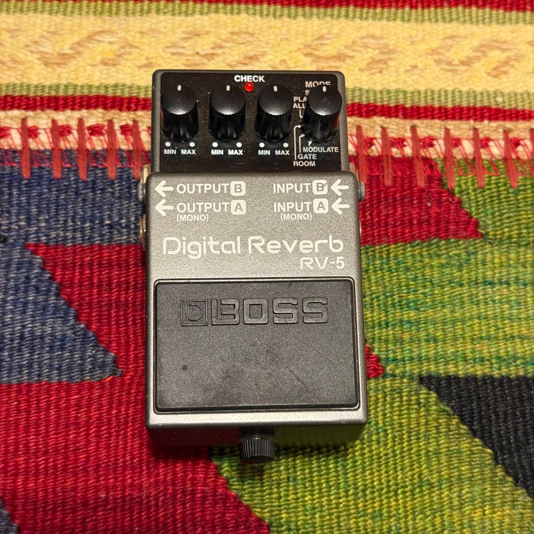 BOSS デジタルリバーブ RV-5 箱 取説 保証書 付き