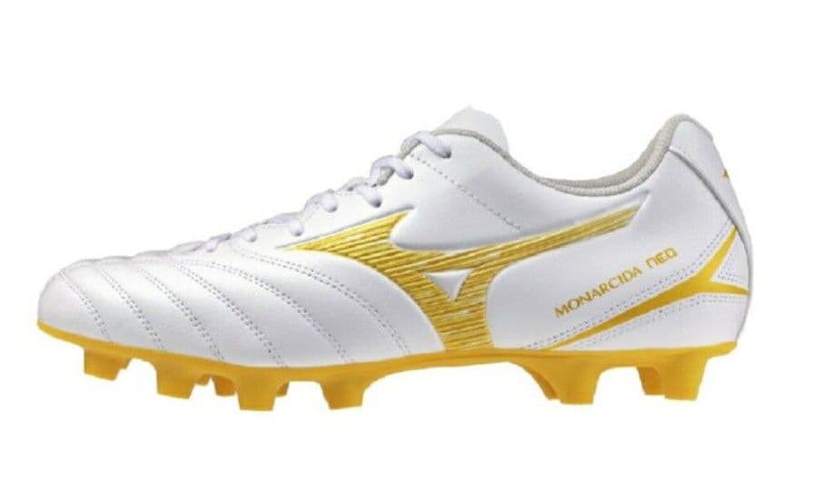 【新品未使用】ミズノ サッカースパイク モナルシーダ NEO 3 26cm