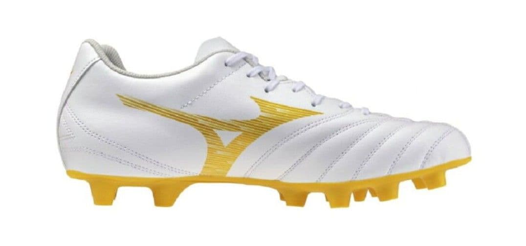 【新品未使用】ミズノ サッカースパイク モナルシーダ NEO 3 26cm