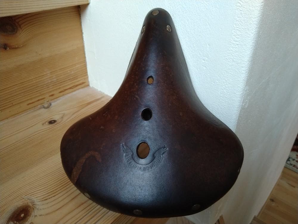 長期保管品★HENRI GAUTHIER　アンリ・ゴーチェ　革サドル