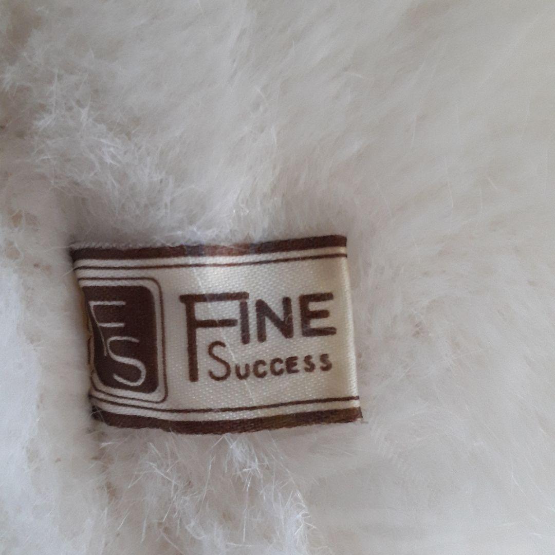 ナシノ、犬のぬいぐるみ