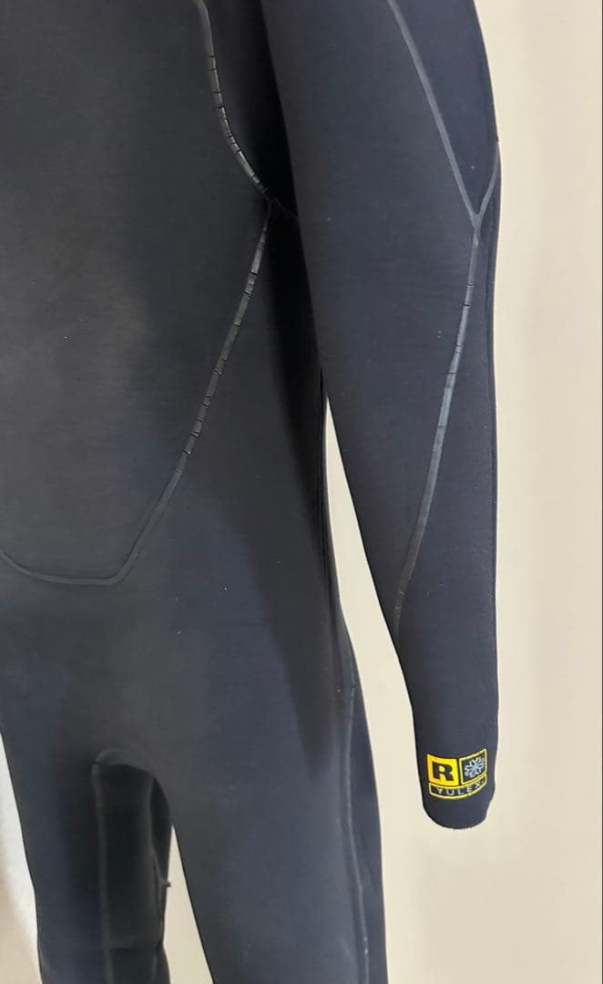 パタゴニア　ウエットスーツM R3 フロントジップ　ユーレックス　フルスーツ