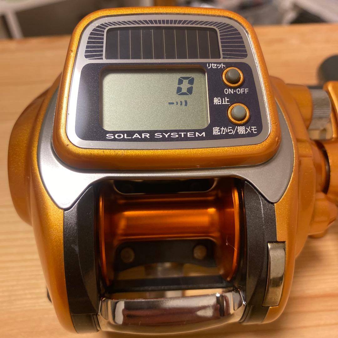 美品　希少　ダイワ　イッツICV300ソーラー　デジタルカウンター付き両軸リール