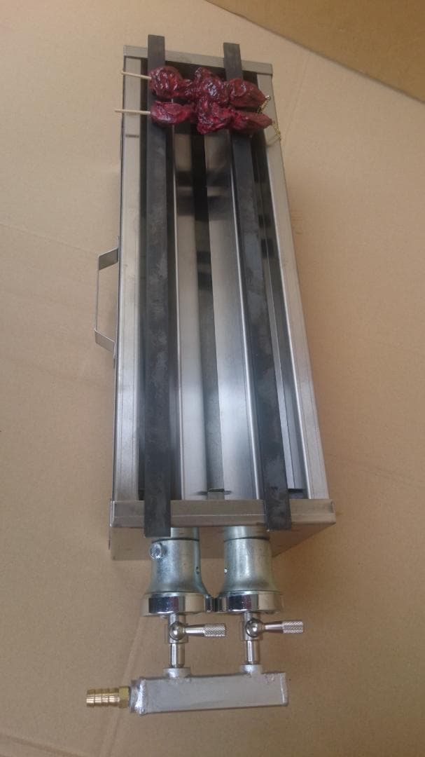 売れてます ♪ やきとり 焼器台 串焼き キャンピングカー 模擬店 文化学園祭り