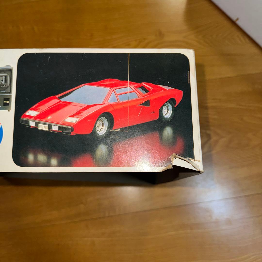 Lamborghini Countach LP400 ラジコンカー