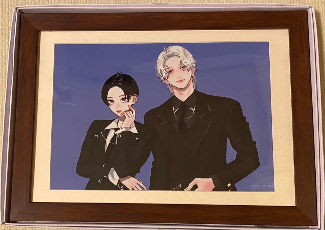 うるわしの宵の月 額縁入りプレミアム複製原画　滝口 宵&市村 琥珀 スーツ