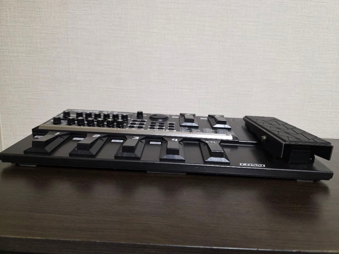 BOSS GT-8 ギターエフェクター ACアダプター付