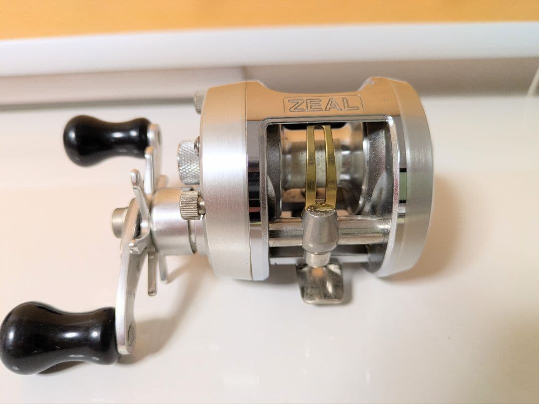 ズイール ヘプタ ZEAL HEPTA ベイトリール トップウォーターリール