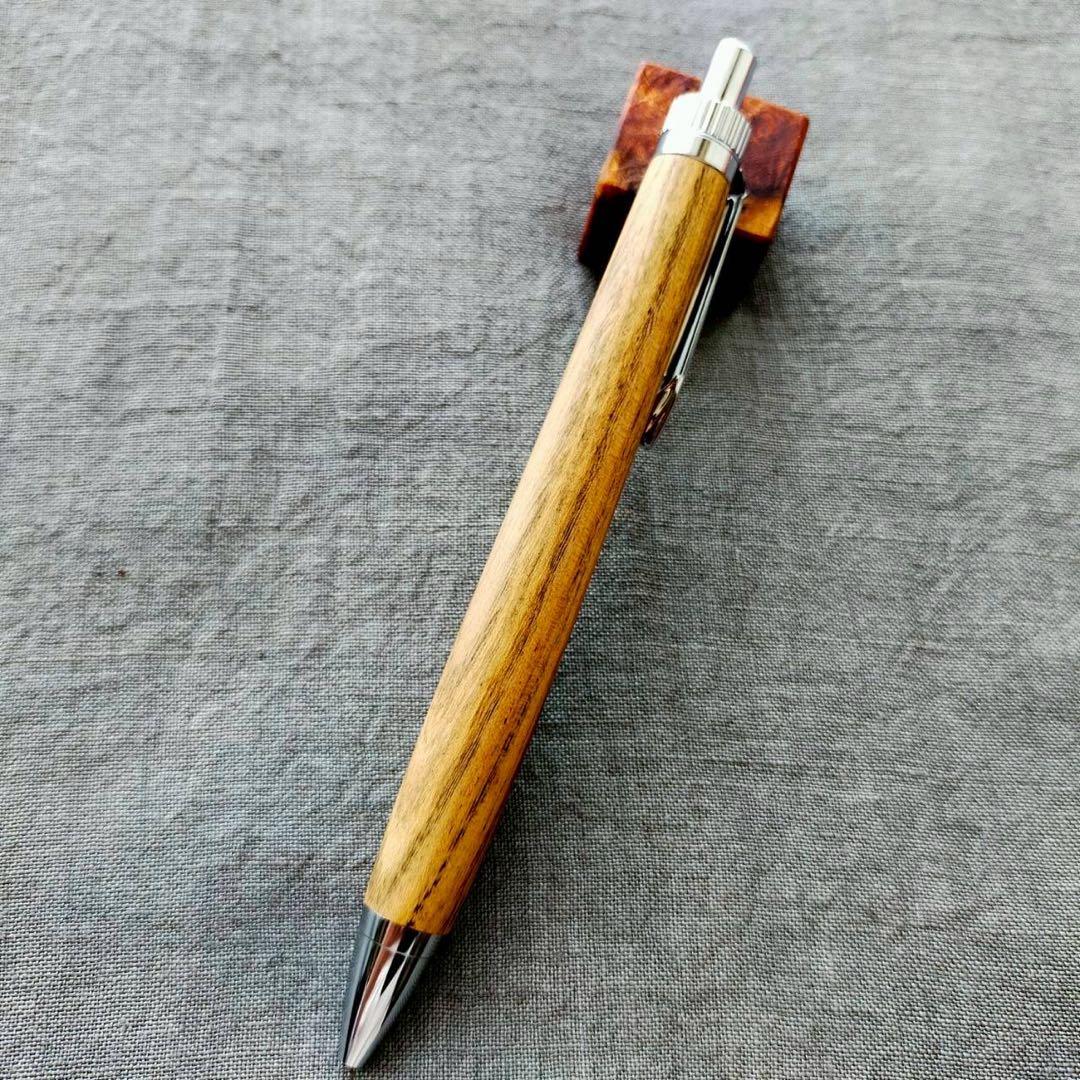 ターキッシュピスタチオ　ハンドメイド　木軸ボールペン　G2　天然木　シルバー