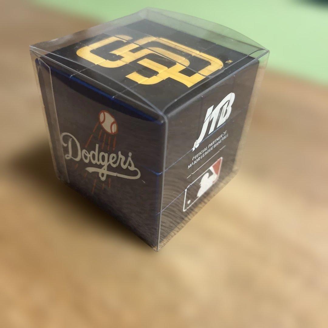 新品 MLB ロサンゼルス・ドジャース　ルービックキューブ