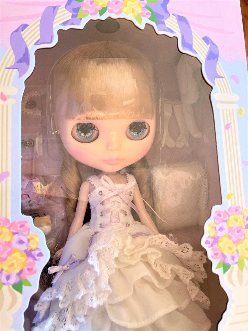 新品・未使用！CWC4000体限定生産 Blythe ラブアンドモア♪