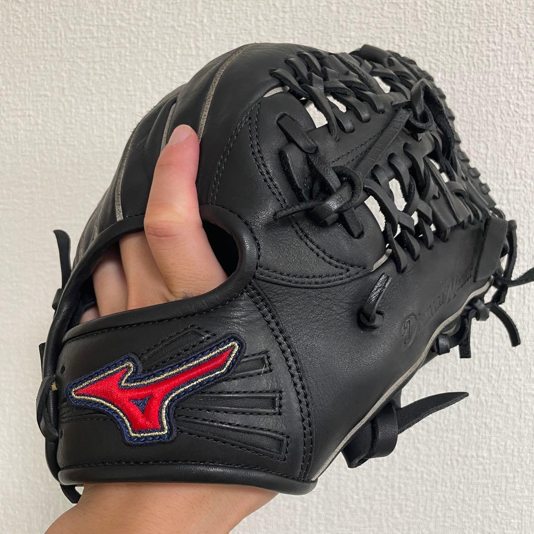 【MIZUNO】ミズノ　軟式グローブ　黒　美品　即戦力