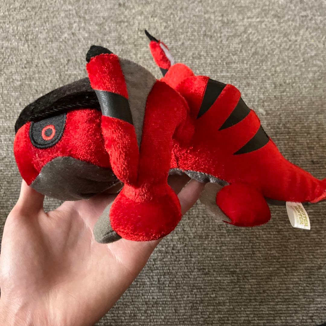 ジンオウガ　ティガレックス希少種　ぬいぐるみ