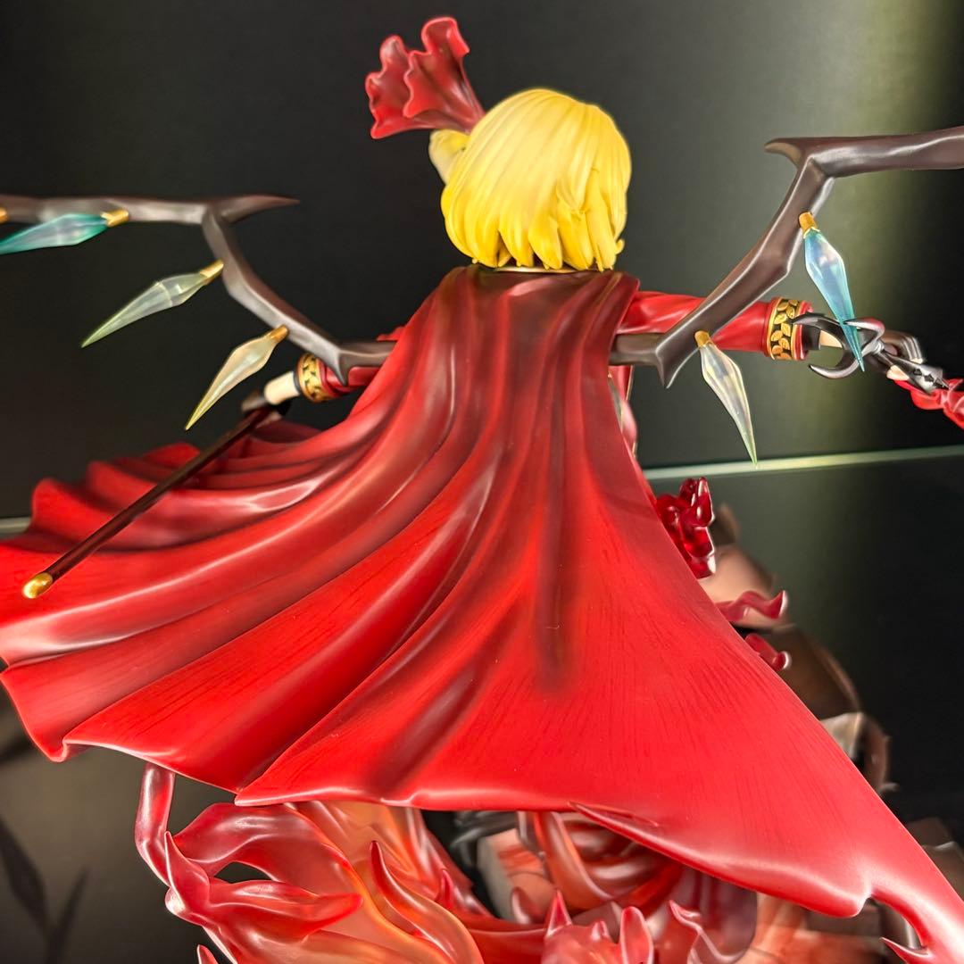 東方プロジェクト フランドール・スカーレット軍服Ver. 1/6 フィギュア