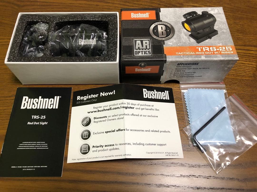 実物ブッシュネルTRS-25 TACTICAL RED DOT W/RISER