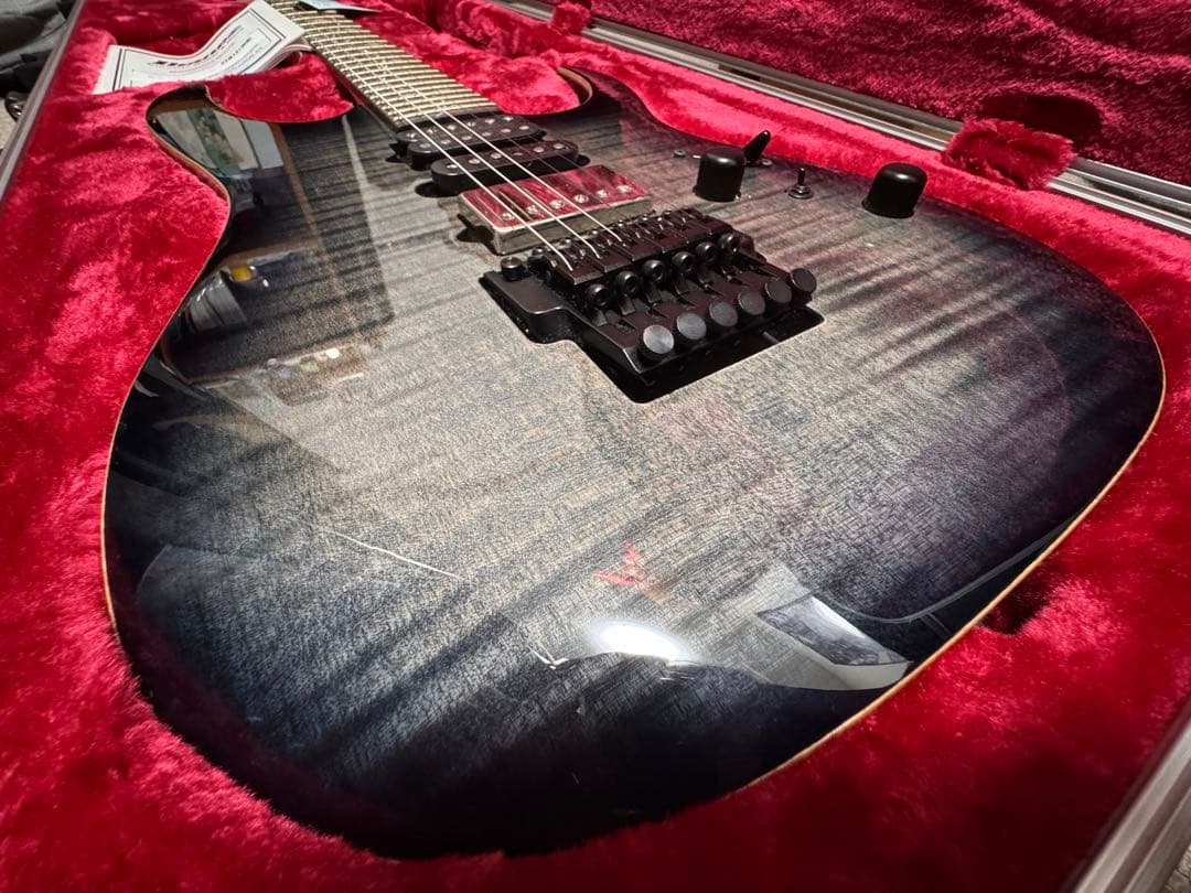 【ほぼ未使用】 Ibanez j-custom RG8870 鑑定書付き