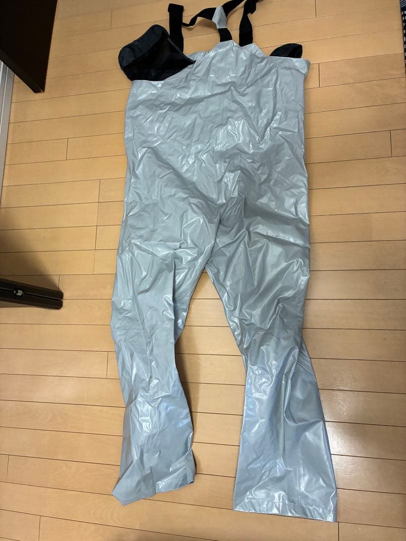 シマノ25ULイージーケア ビブ 05