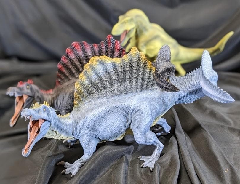 恐竜一番くじＡ賞・ラストワン賞スピノサウルス＆Ｂ賞ティラノサウルス３体セット