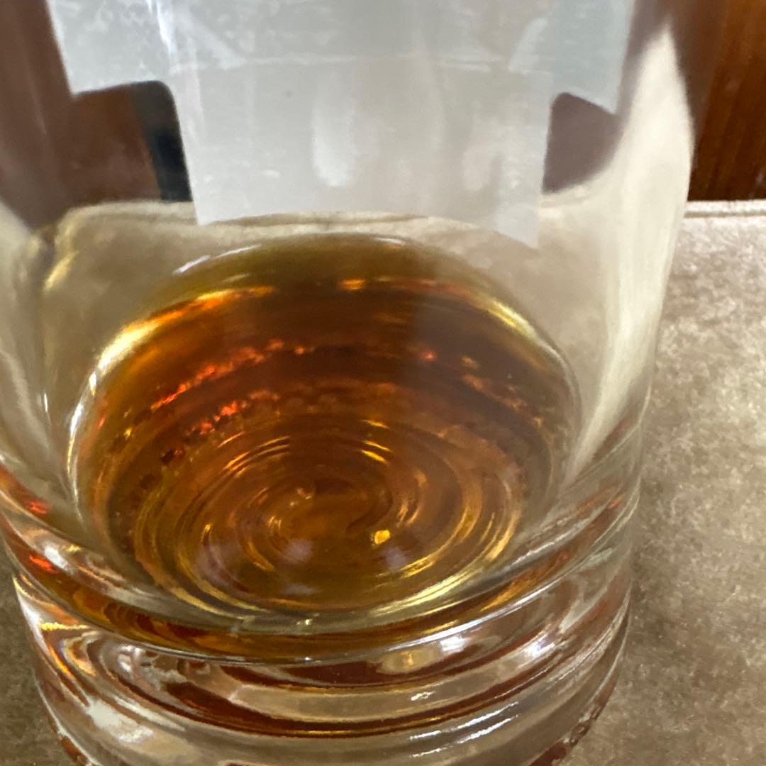 Glenmorangie ウイスキー収納キャビネット