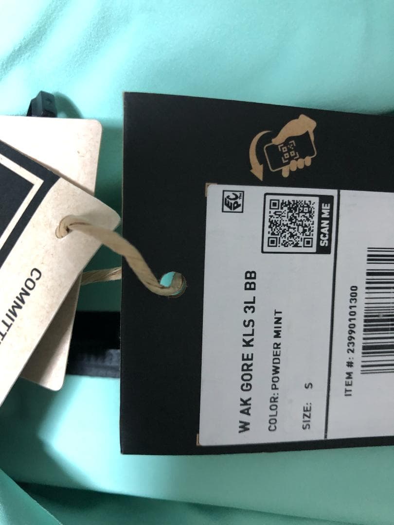 未使用 バートン ウィメンズ GORE-TEX KLS 3L ビブ S パンツ