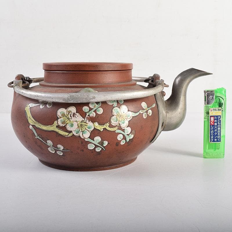 中国　鮑県泰製　宣興紫砂　朱泥　古錫装飾　花文　急須　茶壷　D　R8782